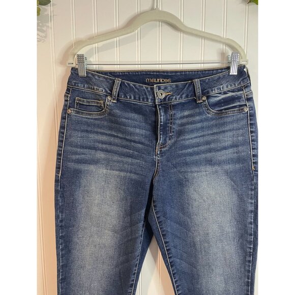 Maurices Womens Medium Wash Frayed Hem Skinny Jeans L-R Cotton Blend - Picture 3 of 12